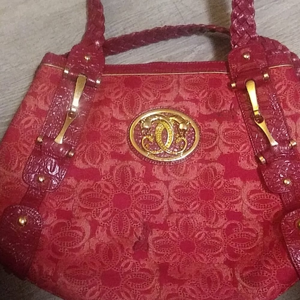 Beautifully taken care of used sharif purse $170.0